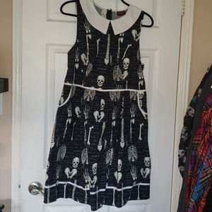 Folter skeleton dress